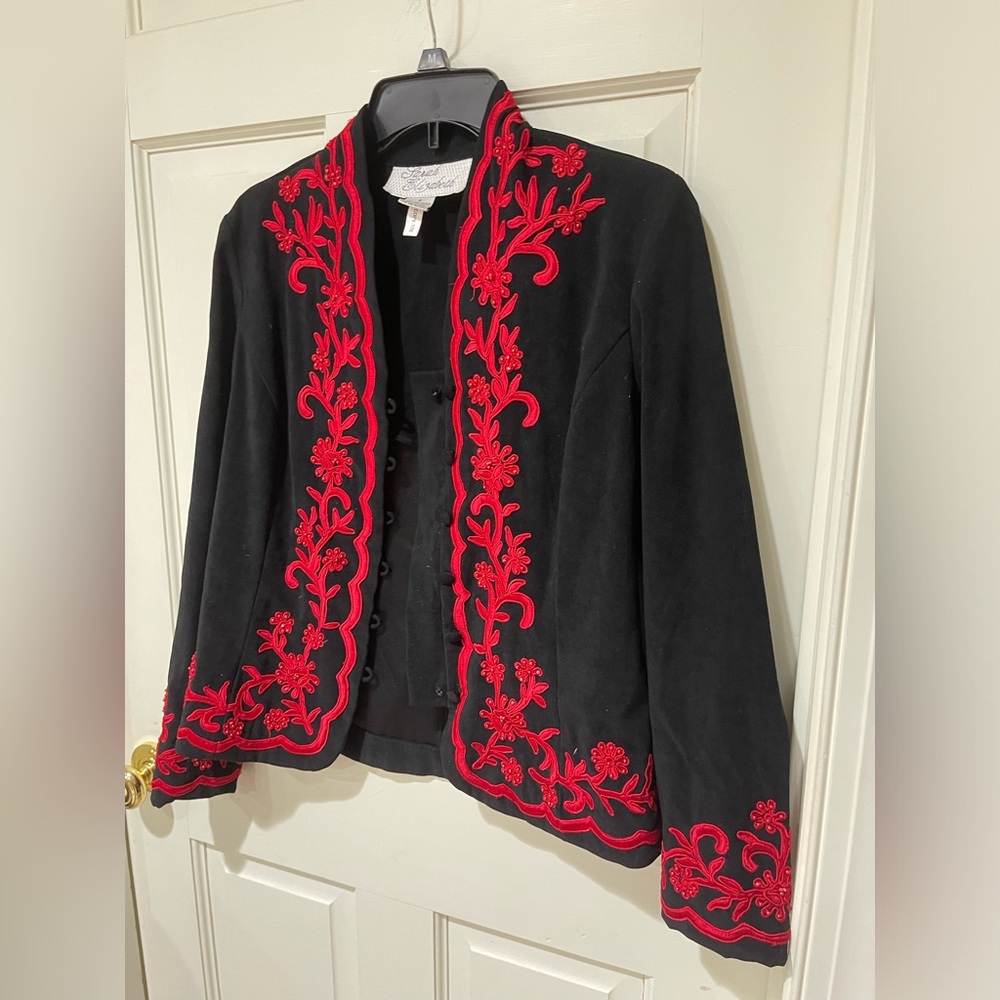 Sarah Elizabeth Jacket - Picture 2 of 4
